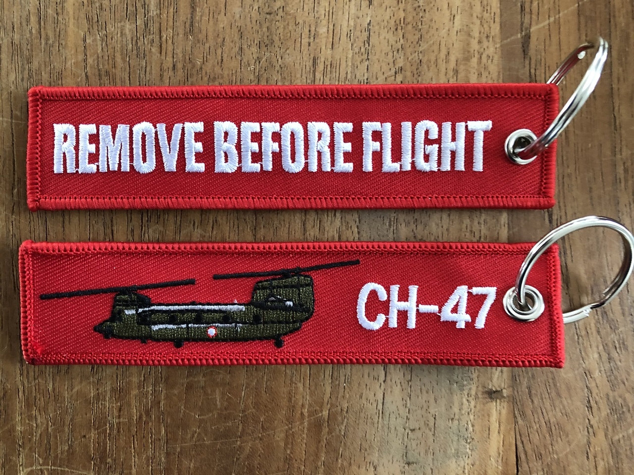チヌークCH-47 キーホルダー Kool Krew CH-47 チヌーク タグ キーホルダー REMOVE BEFORE