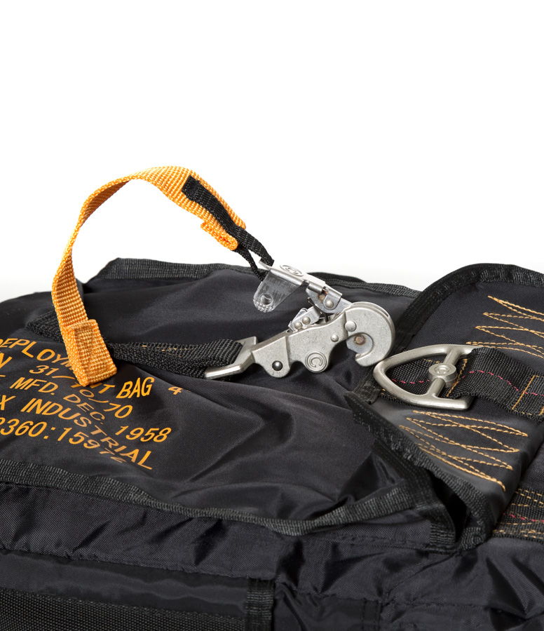バッグ Us Army USAF Parachute Bandana Bag Q4 Us Army USAF Parachute Bandana Bag Q4 - メルカリ