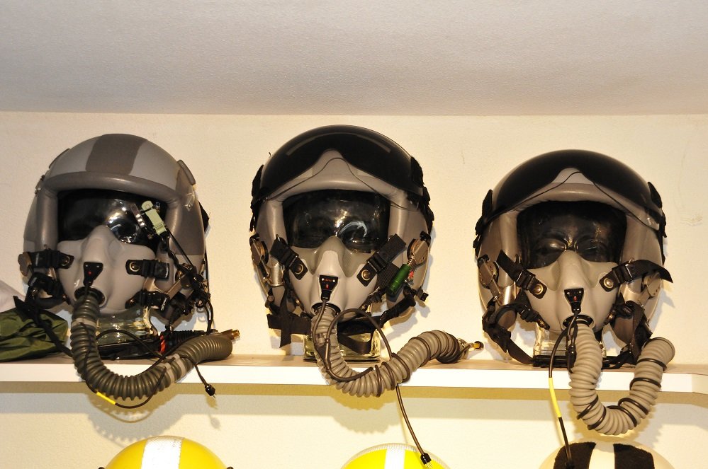 helmen, flight helmet, vlieger helm - the Aviation Store.net
