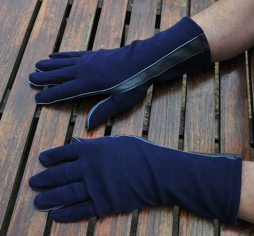 Nomex-pilot-gloves-(Royal-Blue-color)