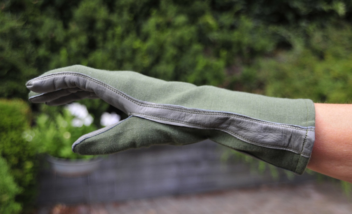Nomex fighter pilot gloves the Aviation