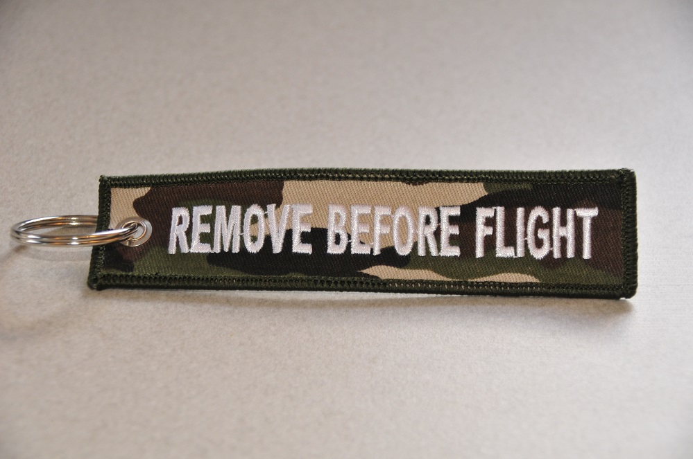 REMOVE BEFORE FLIGHT keychain keyring (camo + white letters)