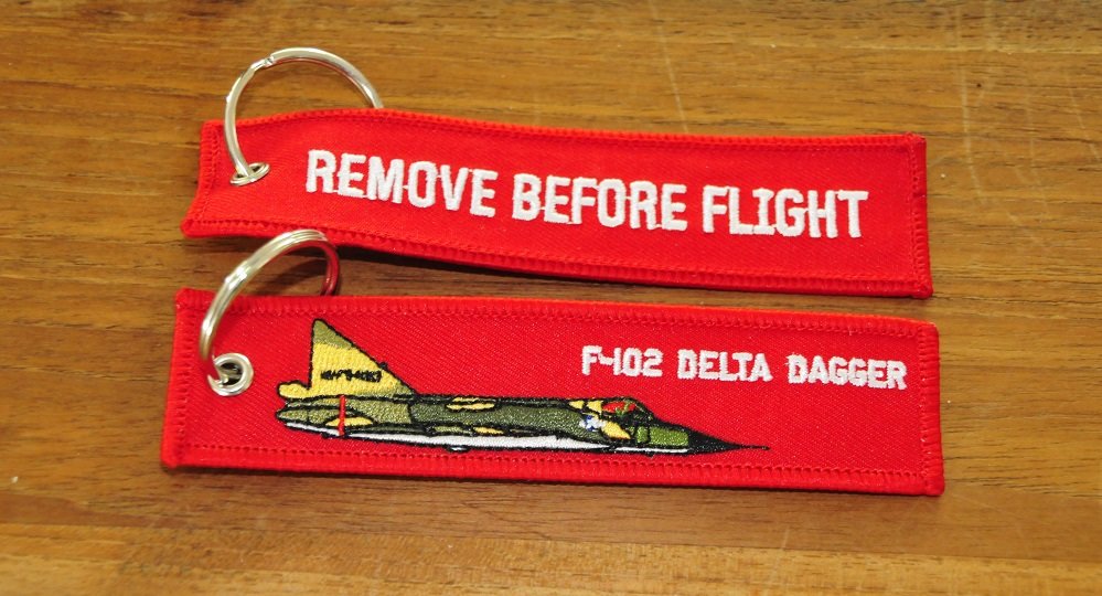 F-102 Delta Dagger keychain keyring