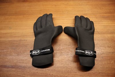 Neopreen waterproof survival gloves KLu