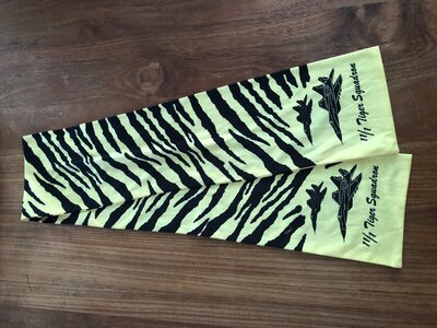 11/1 Tiger Squadron pilot scarf Mig-29 Fulcrum Slovak AF Stihaci Letka
