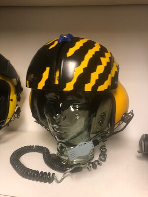 SPH-4 helicopter flight helmet size Regular yellow with tiger painted visor house