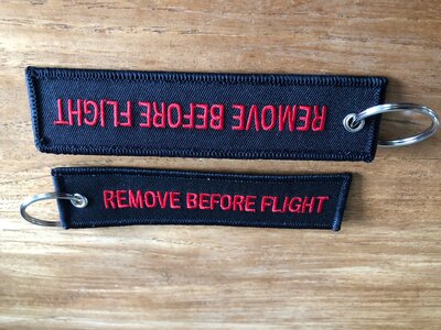 PORTE CLES REMOVE BEFORE FLIGHT F/16 GI'S STORE SURPLUS