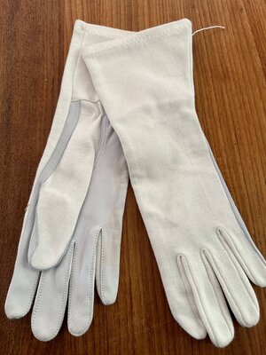 Nomex pilot gloves color beige