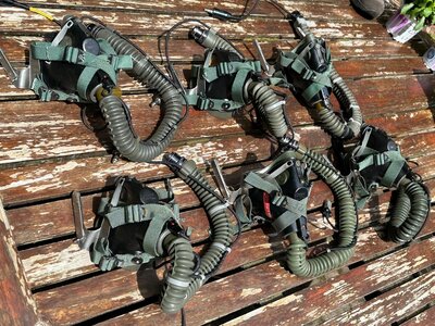 MBU-5/P oxygen mask Regular Wide black frame J bayonet