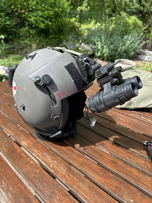 HGU-84 flight helmet US Army + NVG goggles (replica) + NVG holder + battery holder