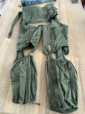 CSU-13 Anti g suit size Small Long used