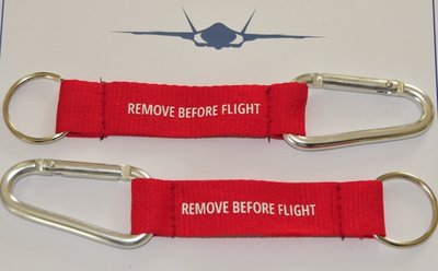 Remove Before Flight keyring keychain with carbine hook