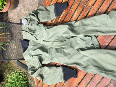 Survival One Dompel pak used by fighter pilots