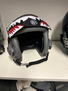 Gentex HGU-55/P flight helmet size Medium New with 75th FS Tiger Sharks visor cover