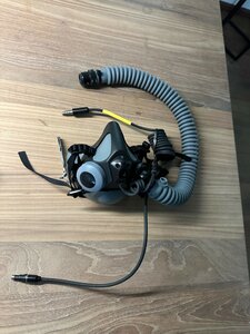 Gentex MBU-20/P oxygen mask excellent condition Medium Narrow