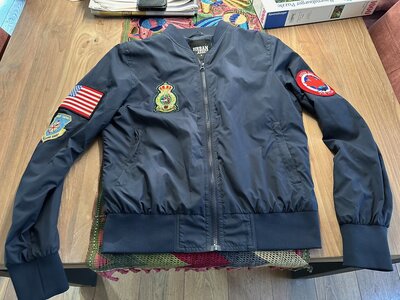 Flight jacket with USAF patches size Small