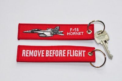 F-18 Hornet Keyring Remove before flight 