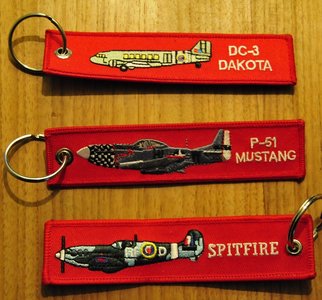 set 10: Remove Before Flight Keychains Keyrings Key Chains 3 different keyrings (oldies)