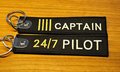 Captain IIII 24/7 Pilot keyring keychain bagagelabel 